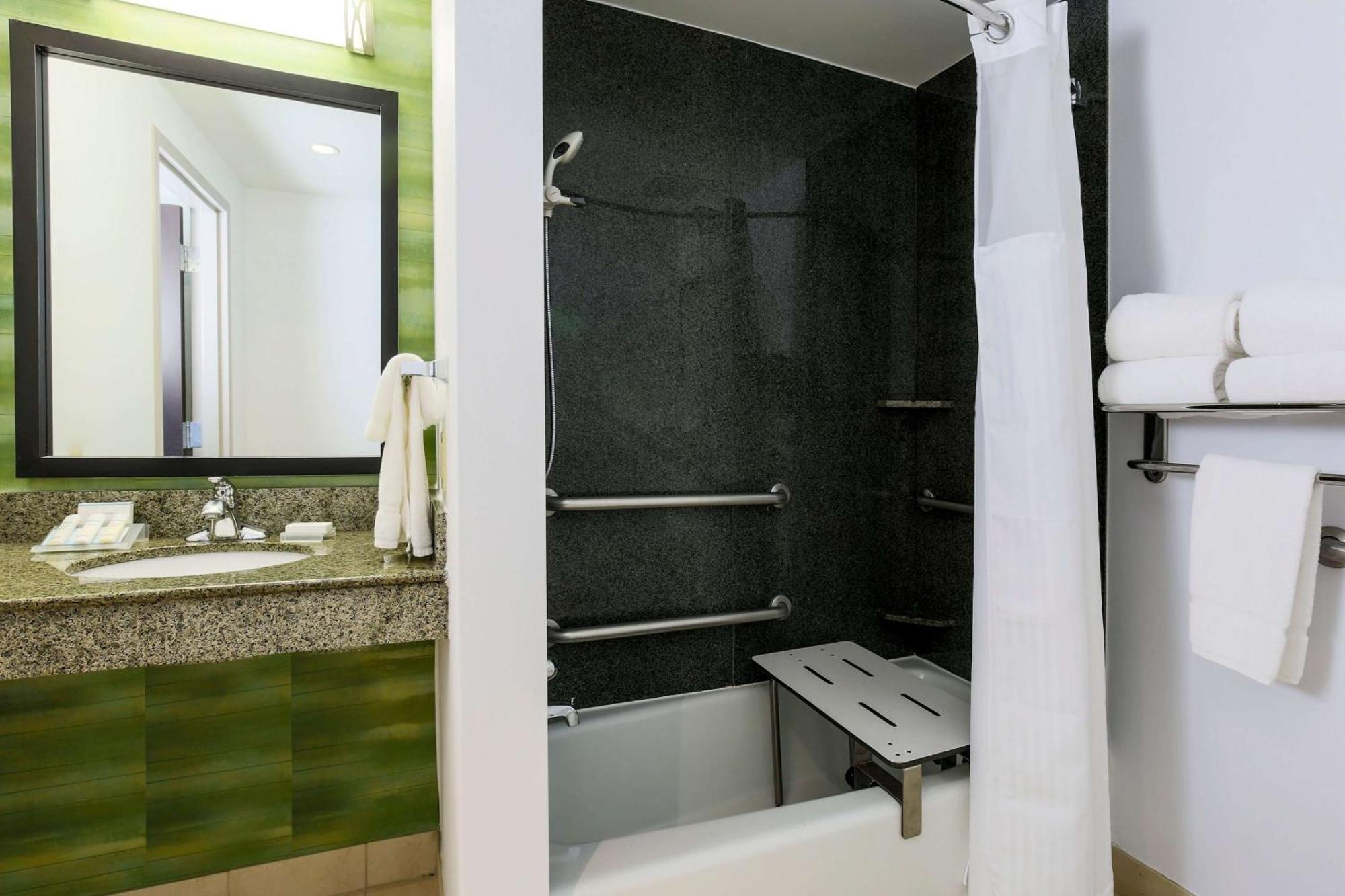 Hilton Garden Inn Norman Luaran gambar
