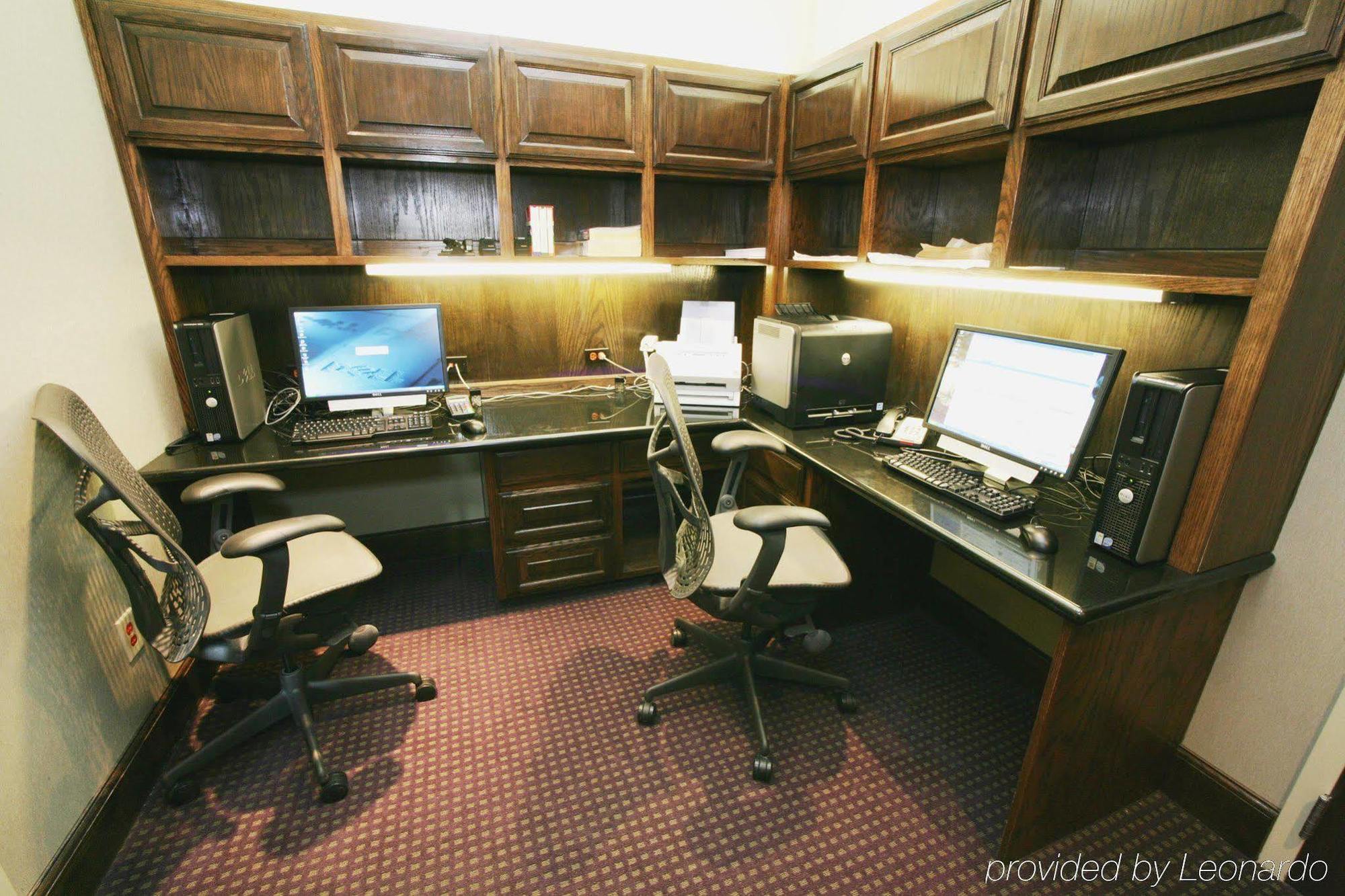 Hilton Garden Inn Norman Luaran gambar